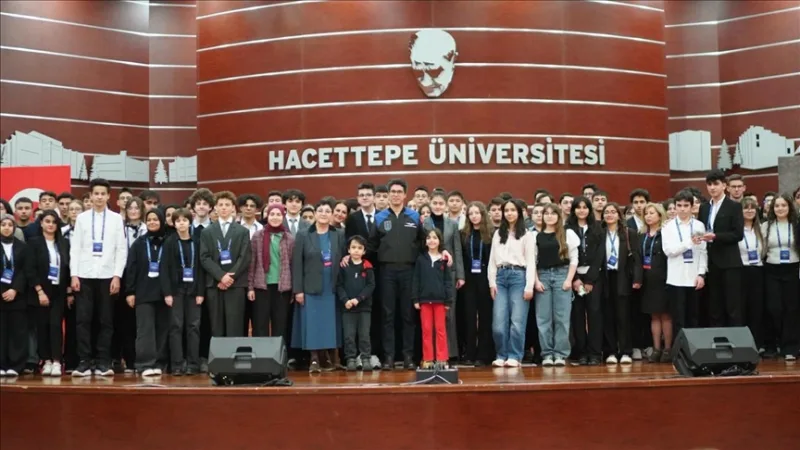 Regionální výstava TUBITAK 2204-A Ankara dnes končí