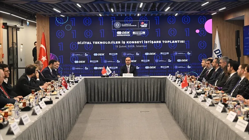 Le ministre Kacır a rencontré le Conseil d'affaires des technologies numériques DEIK