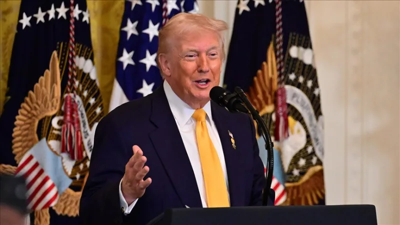 Президентът на САЩ Тръмп защитава митата в очакване на решението на Върховния съд