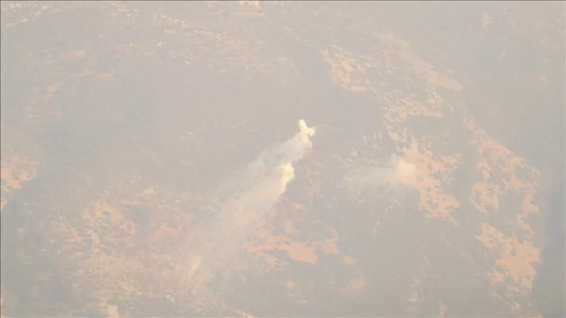 Libanon állami hírügynöksége: Az izraeli hadsereg foszforbombákkal támadta meg Libanon déli részét