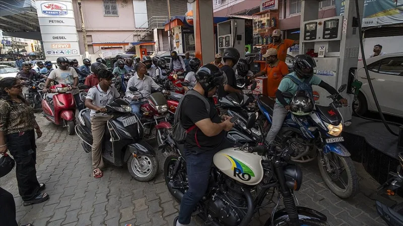 India figyelmeztetett a dezinformációra, hangsúlyozva, hogy elegendő üzemanyag-készlettel rendelkezik