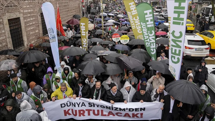 V Istanbulu se konal protestní pochod namířený proti Izraeli a USA