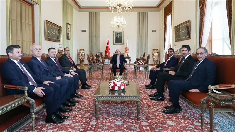 Le président de l'Assemblée nationale turque, M. Kurtulmuş, a reçu les ambassadeurs à Ankara des pays membres du Conseil de coopération du Golfe et de la Jordanie