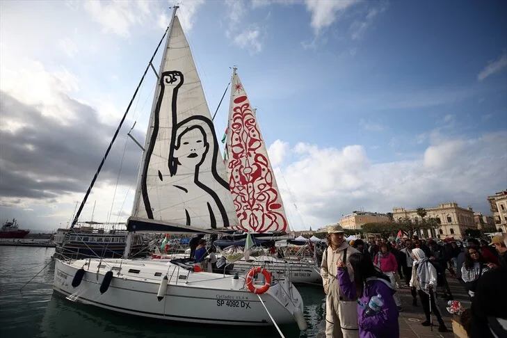 Судна «Глобального флоту Сумуд: весняна місія 2026», що вирушили з Іспанії, прибули до Італії