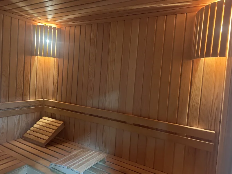 Black Bull Pro GYM — الصالة الرياضية في ألانيا: الطلب عبر الإنترنت والأسعار والتعليقات